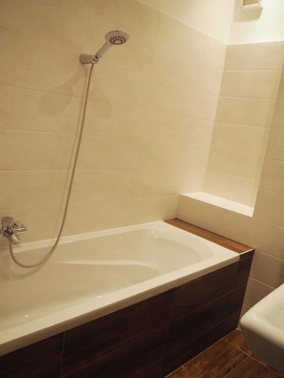 Apartment In Historical Part - Old Town Top Address Bratislava Bagian luar foto